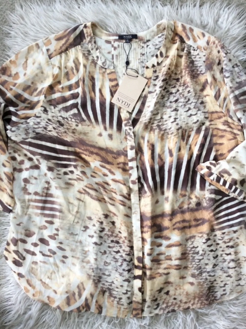 NWT NYDJ Pintuck Blouse in Wild Thing